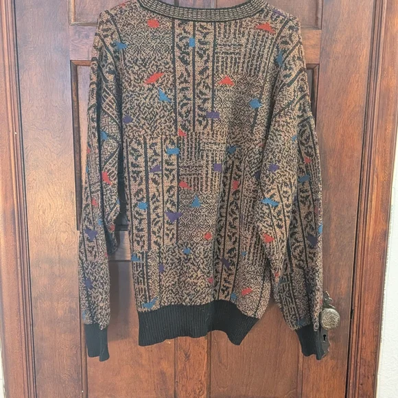 Unisex Vintage Patterned Sweater - Black and Brown - Picture 2 of 4